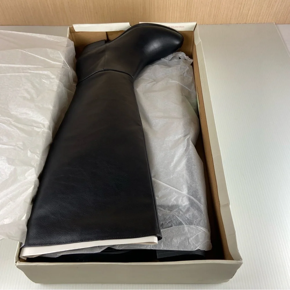 Esprit Treasure Tall Black Riding Boots 8.5M Side Zip Low Heel NIB